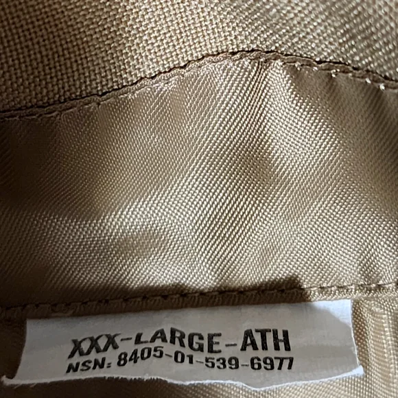 NWOT ... SHORTSLEEVE KHAKI COLOR SHIRT - Picture 4 of 6